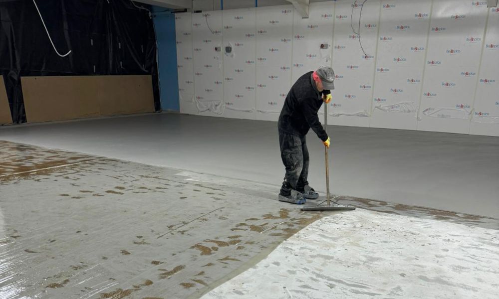 Polyurethane vs. Epoxy Flooring: Choosing the Ideal Solution for Your Space