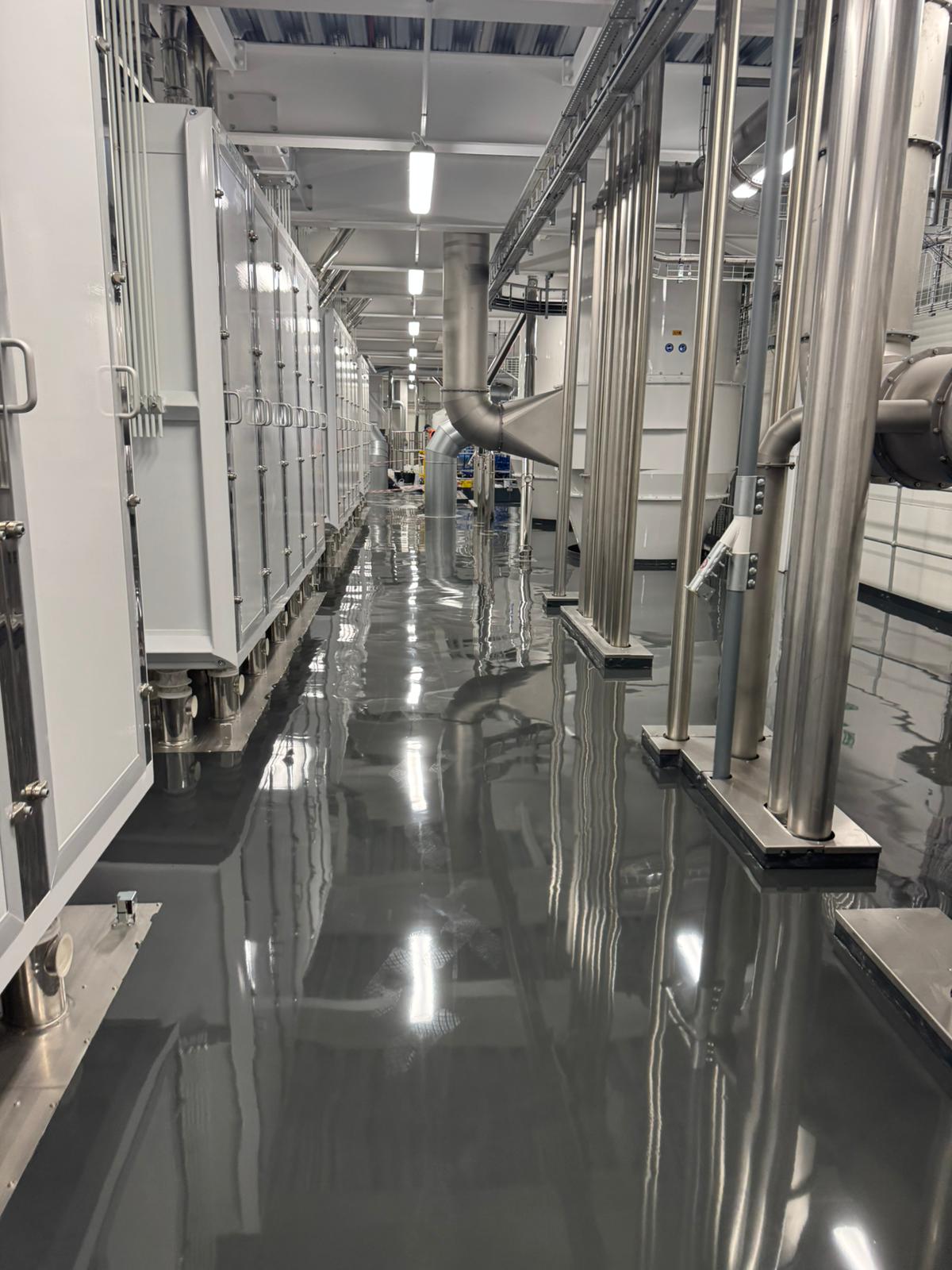 559704543_1452304646381711_3569212113978556882_n resin floor
